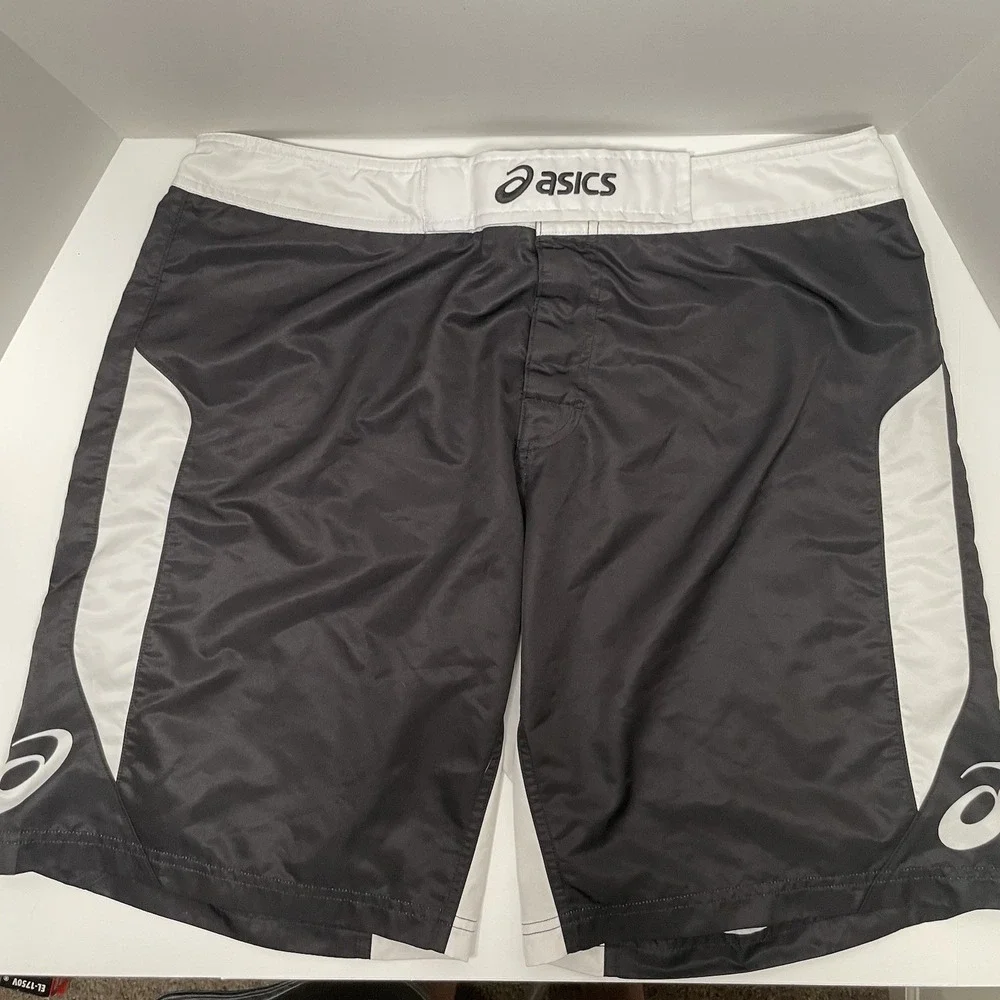 Asics Razor Shorts Mens 36 Running MMA Boxing Lightweight Black White Elastic